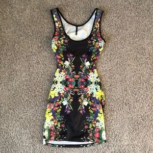 Backless party dress 🎊